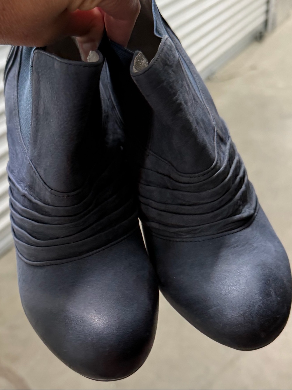 Vince camuto booties